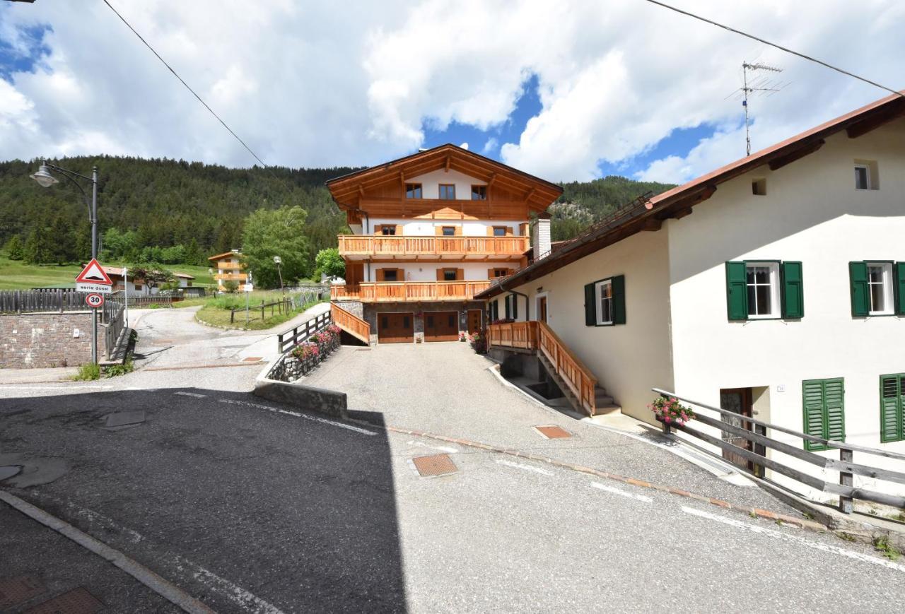 Casa Dorich Apartment Pozza di Fassa Exterior foto