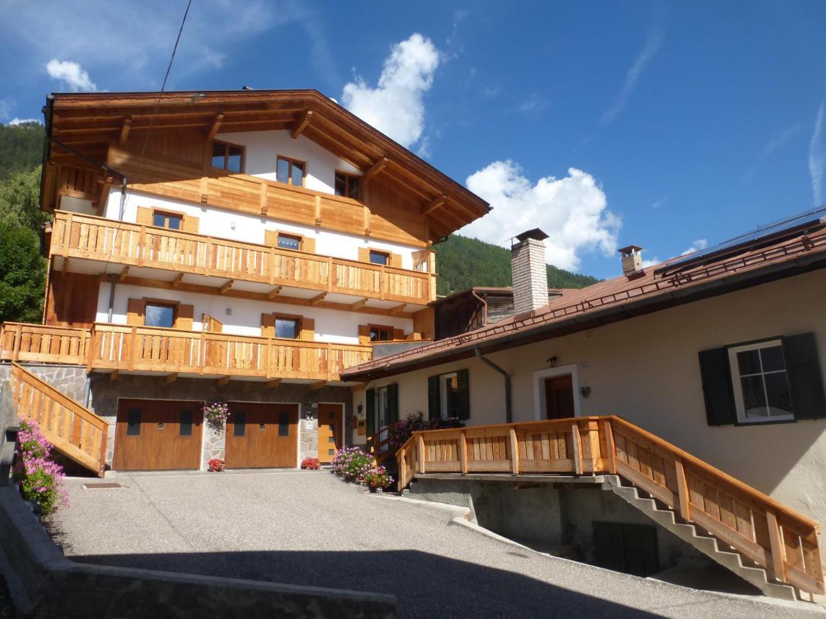 Casa Dorich Apartment Pozza di Fassa Exterior foto